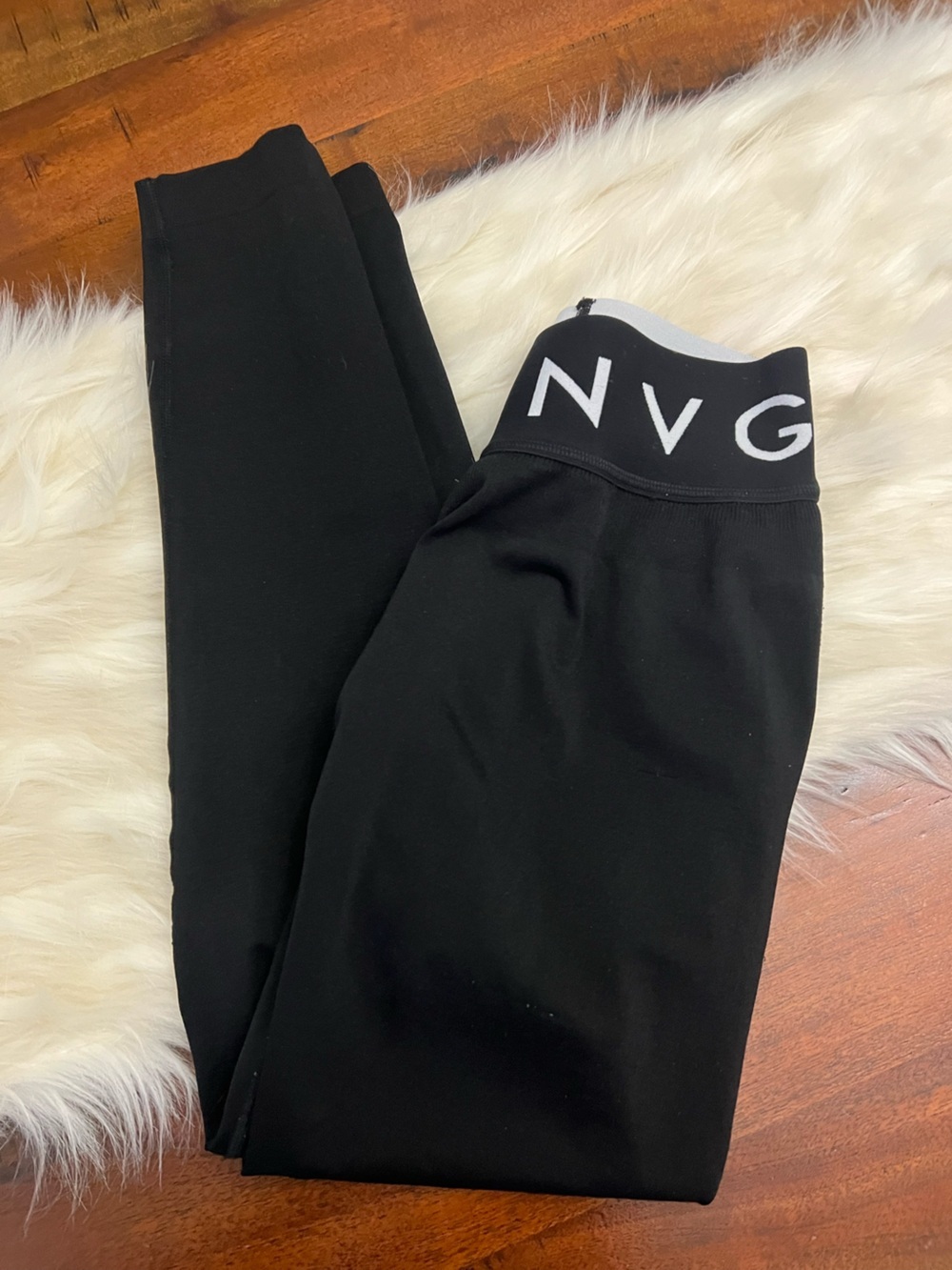 NVGTN Seamless Black Leggings Women’s XS/S High Waisted Gym Activewear